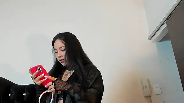 Snapshot of Brenda_Storm chatting on 12/16/24, 06:16 Brenda Storm online show from 12/16/24, 06:16