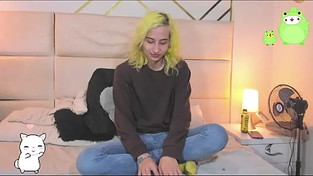 -kisa  online show from 12/05/25, 02:10