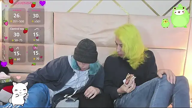 -kisa  online show from 10/11/25, 02:34