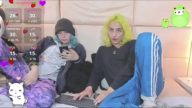 -kisa  online show from 10/12/25, 02:24