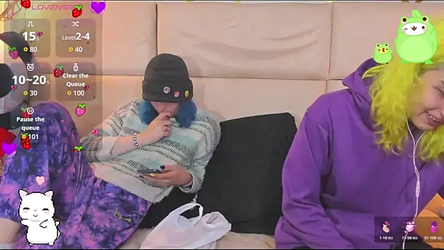 -kisa  online show from 11/04/25, 02:37