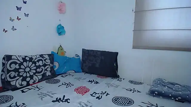 Julieta Hass online show from 02/23/26, 09:04