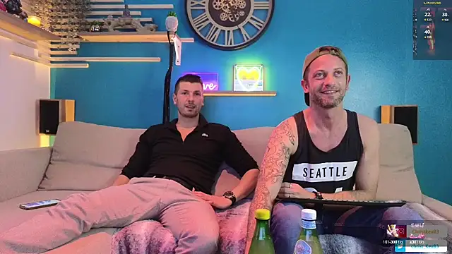 braqueuemar83 online show from 01/19/25, 03:32
