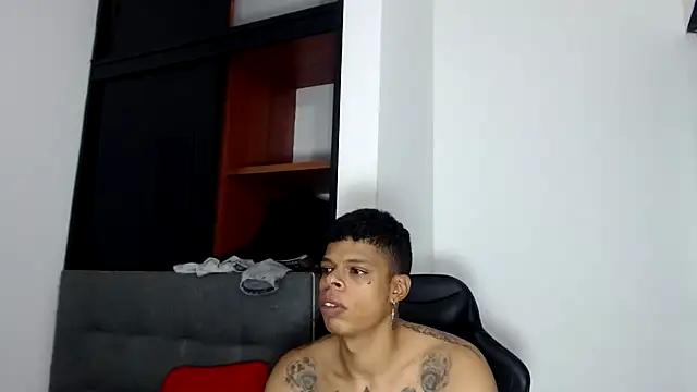 BrandonStond online show from 11/02/25, 03:22