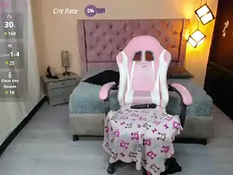 brithany smiith  online show from 02/08/25, 10:29