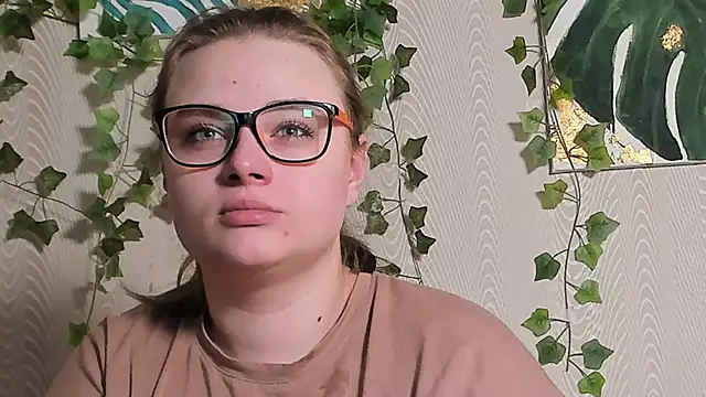 Seductive She Wolf online show from 10/18/25, 07:05