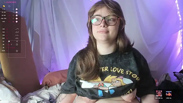 Snapshot of Seductive_She_Wolf chatting on 07/09/26, 02:27 Seductive She Wolf online show from 07/09/26, 02:27