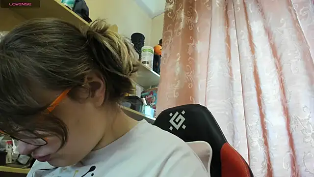 Seductive She Wolf online show from 03/29/26, 03:24