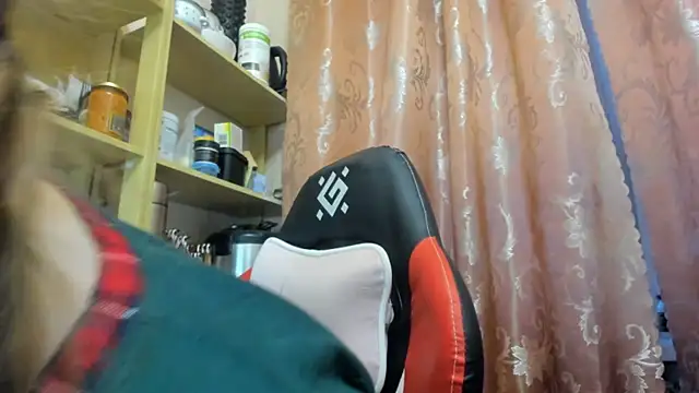 Seductive She Wolf online show from 04/13/26, 05:39