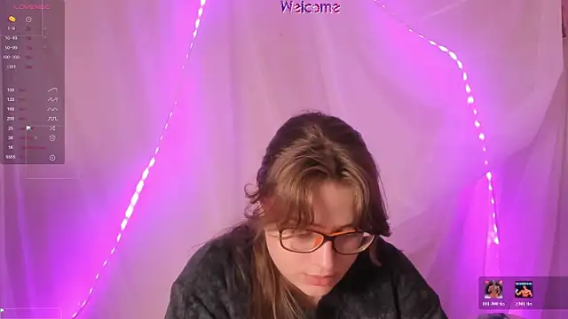 Snapshot of Seductive_She_Wolf chatting on 07/08/26, 03:24 Seductive She Wolf online show from 07/08/26, 03:24