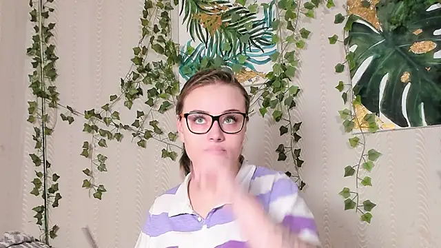 Seductive She Wolf online show from 11/06/25, 03:49