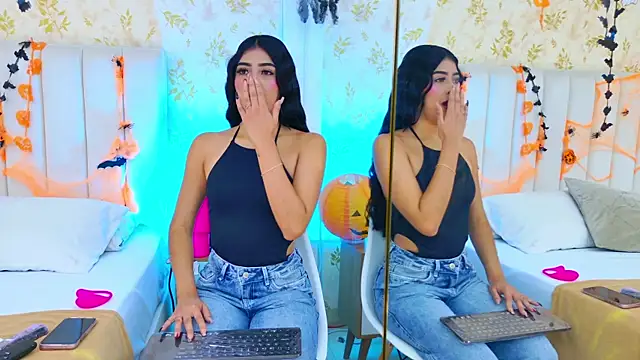 Mia-Monroe online show from 11/01/25, 07:52