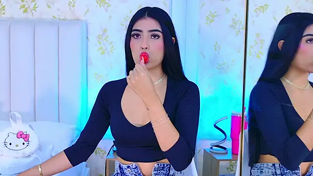 Mia-Monroe online show from 11/06/25, 07:40