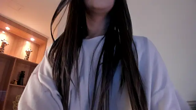 Snapshot of Sophia_Cambpell chatting on 05/08/26, 09:29 Sophia Cambpell online show from 05/08/26, 09:29