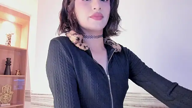 Snapshot of Sophia_Cambpell chatting on 04/21/26, 09:54 Sophia Cambpell online show from 04/21/26, 09:54