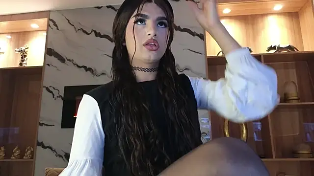 Sophia Cambpell online show from 12/04/25, 09:25