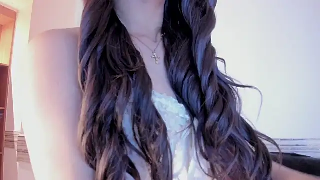 Snapshot of Sophia_Cambpell chatting on 05/27/26, 10:17 Sophia Cambpell online show from 05/27/26, 10:17