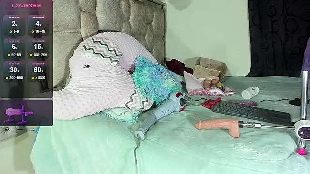 alanaanddaphne online show from 03/10/26, 07:40