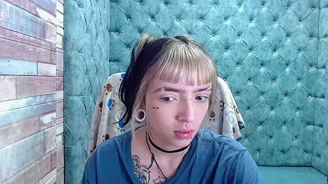 Samantha Smiith online show from 10/30/25, 04:00