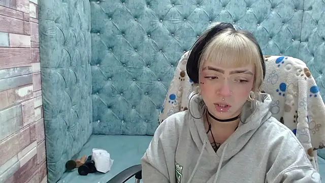 Samantha Smiith online show from 10/07/25, 03:29