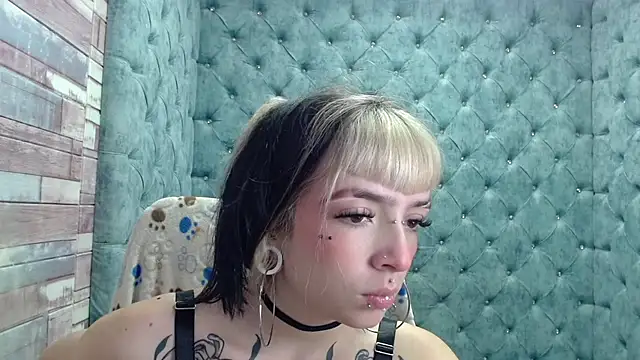 Samantha Smiith online show from 11/08/25, 03:32