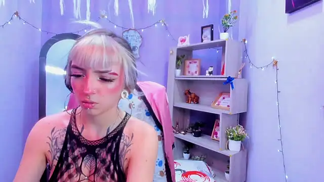 Samantha Smiith online show from 03/17/26, 03:53