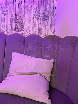 AbyThompson online show from 03/25/26, 08:03