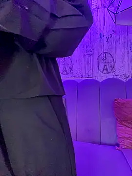 AbyThompson online show from 12/03/25, 06:14