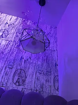 AbyThompson online show from 12/15/25, 02:17