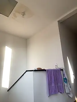 AbyThompson online show from 02/11/26, 12:05