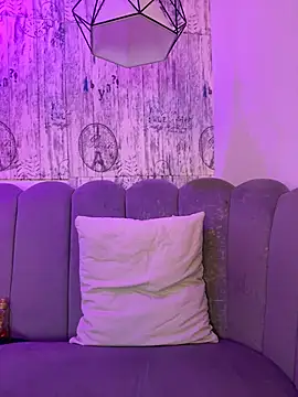 AbyThompson online show from 04/01/26, 12:17