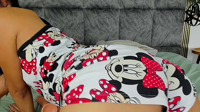 Snapshot of LaurenRodriiguez chatting on 09/24/25, 11:06 LaurenRodriiguez online show from 09/24/25, 11:06