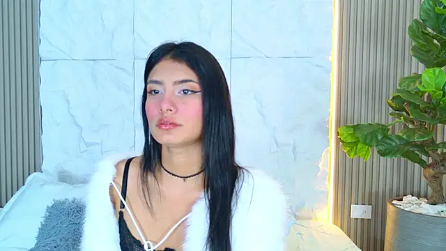 LaurenRodriiguez online show from 04/13/26, 12:42