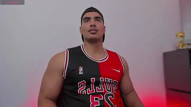 JamesGraay online show from 11/06/25, 07:07