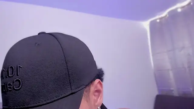 JamesGraay online show from 09/10/25, 02:16