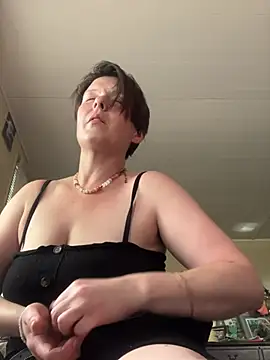 KatieBARBiE98 online show from 06/22/26, 03:20
