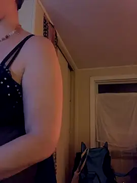 KatieBARBiE98 online show from 10/27/25, 04:46