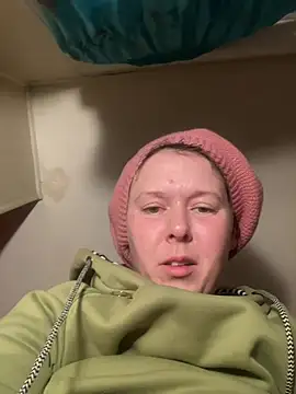 KatieBARBiE98 online show from 01/18/26, 06:39