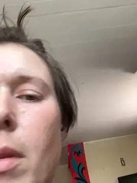 KatieBARBiE98 online show from 06/02/26, 05:24