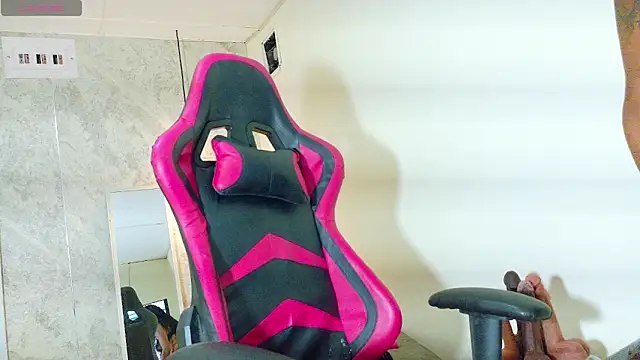 analus-01 online show from 04/22/26, 01:40