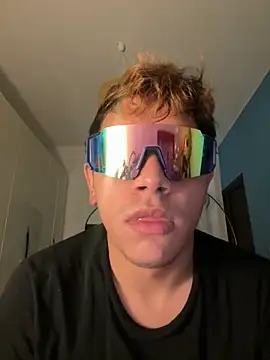 calleaaaa online show from 11/17/25, 10:52