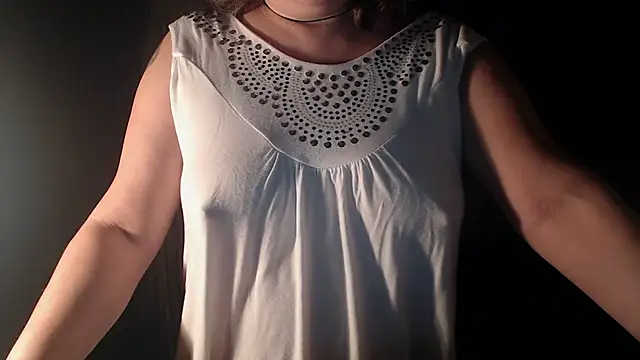 1BECHA1 online show from 11/18/25, 10:24