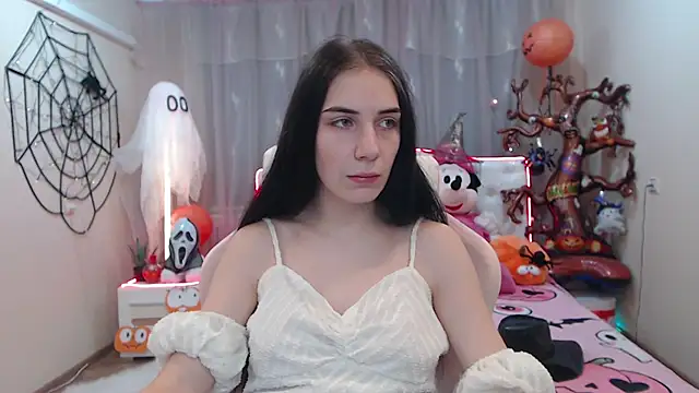 NikaStark  online show from 11/02/25, 07:19