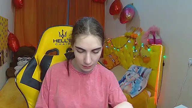 Snapshot of NikaStark_ chatting on 03/18/25, 04:29 NikaStark online show from 03/18/25, 04:29