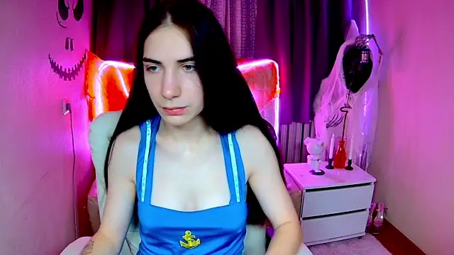 Snapshot of NikaStark_ chatting on 10/17/25, 07:11 NikaStark online show from 10/17/25, 07:11