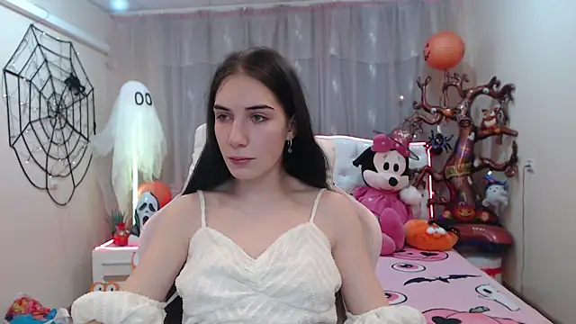 NikaStark  online show from 10/28/25, 07:35