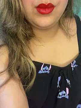 yassminsexy22 online show from 04/04/26, 08:04