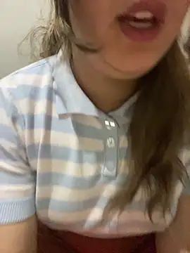 yassminsexy22 online show from 02/21/26, 07:38