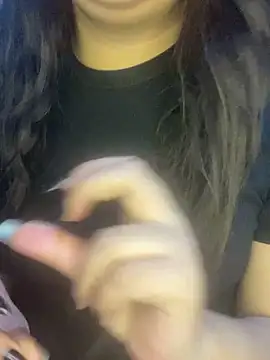 yassminsexy22 online show from 12/21/25, 12:40