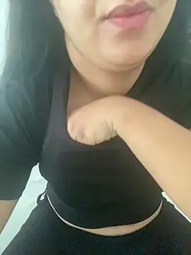 yassminsexy22 online show from 11/08/25, 10:19